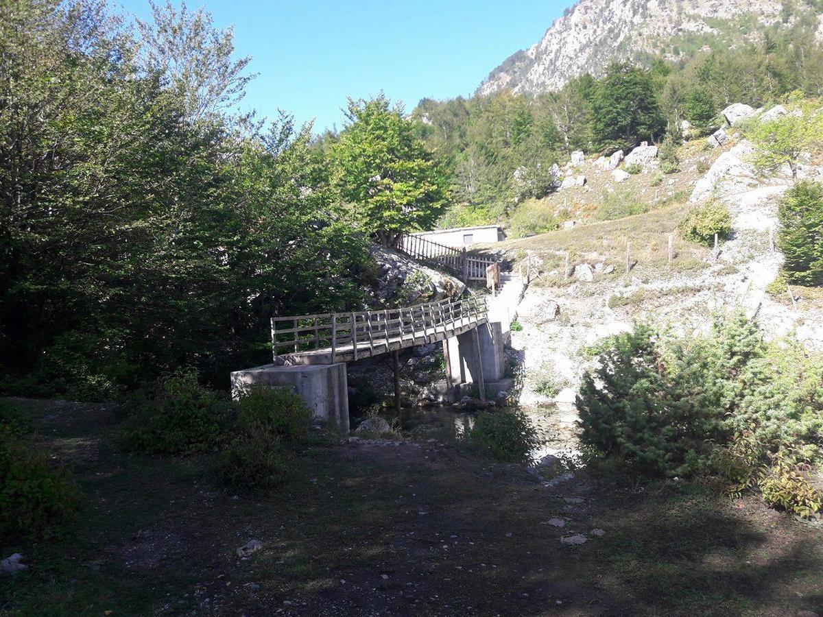 Guesthouse Arben Selimaj Bajram Curri 외부 사진